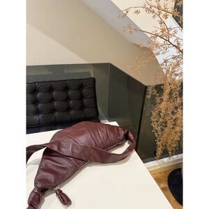 Lemaire Women Pre-Loved Bag Very Good Condition